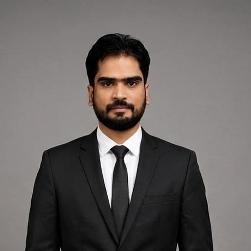 Jamshed Ahmad headshot